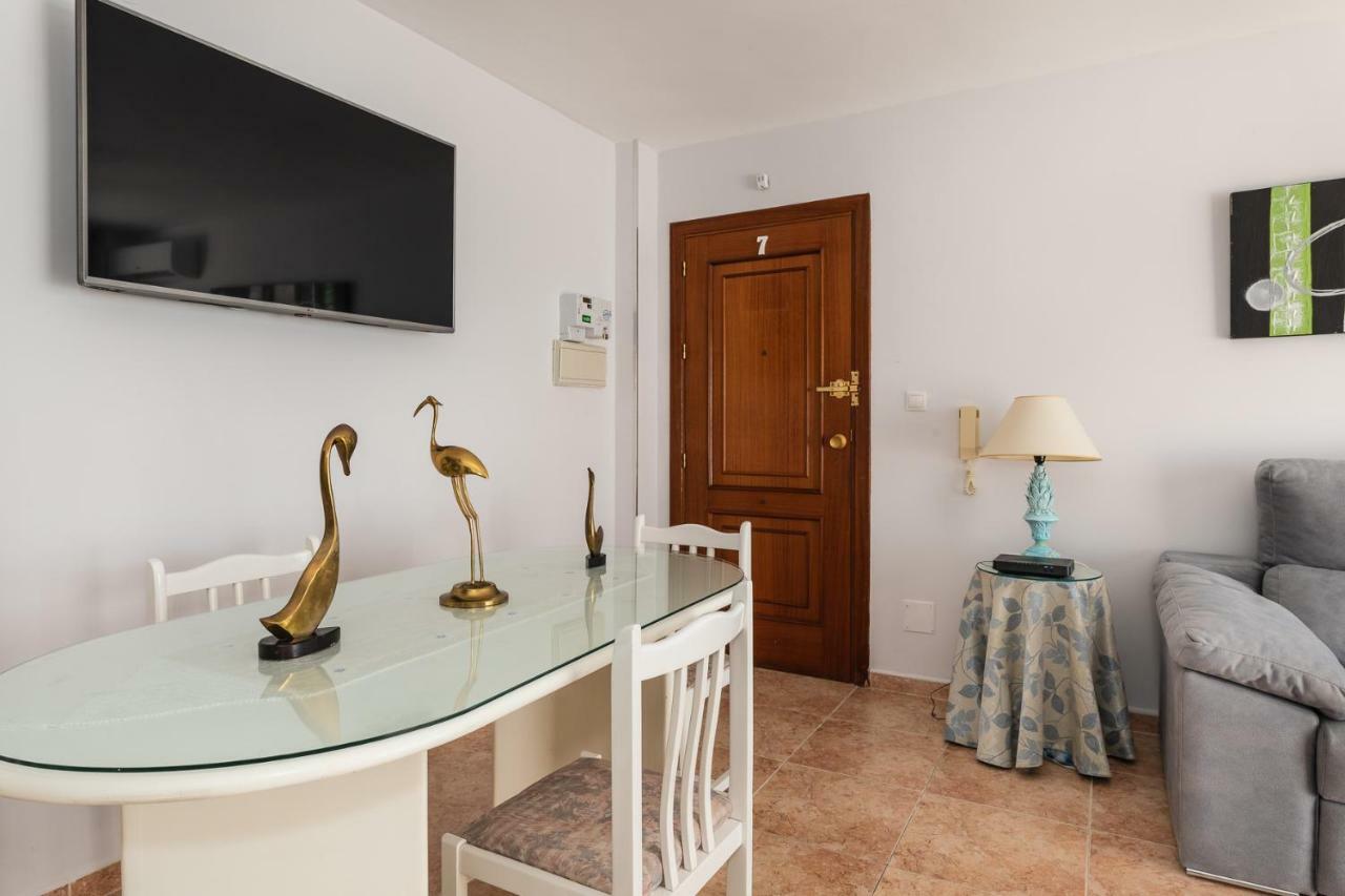 Apartamento Al Lado De La Playa Benalmadena Bagian luar foto