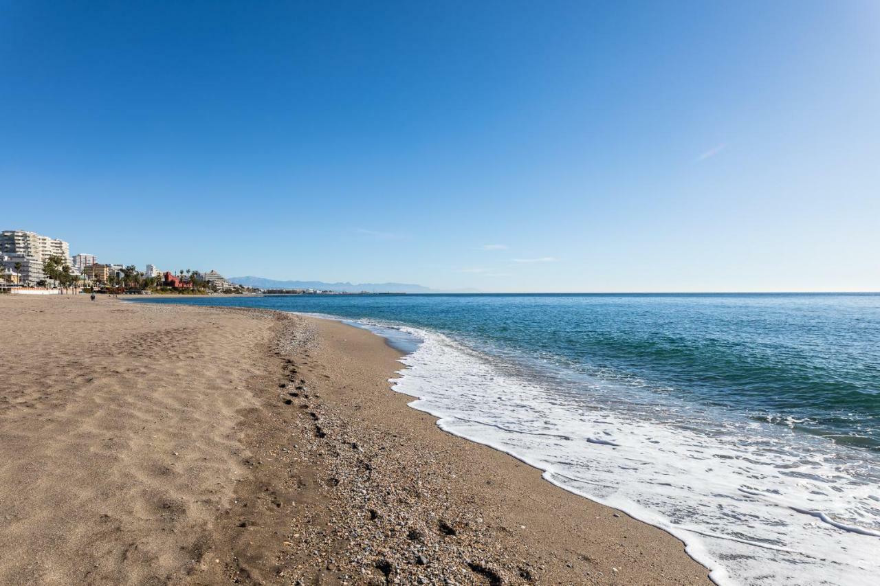 Apartamento Al Lado De La Playa Benalmadena Bagian luar foto